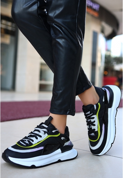 Aleh Siyah Cilt Lila Detaylı Spor Ayakkabı