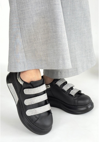 Elika Siyah Cilt Simli Cırt Cırtlı Spor Ayakkabı