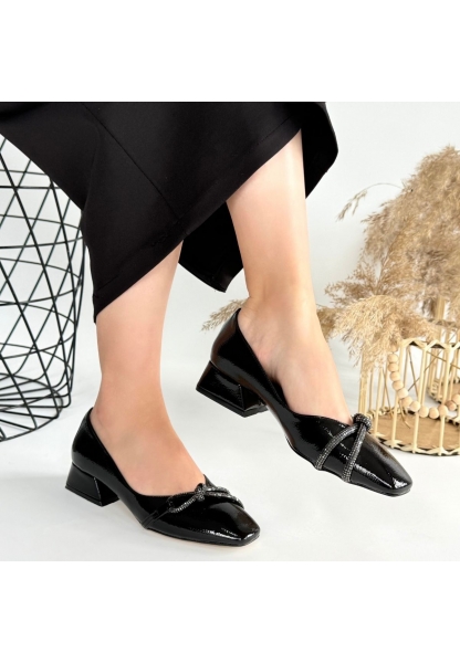 Estay Siyah Rugan Topuklu Ayakkabı