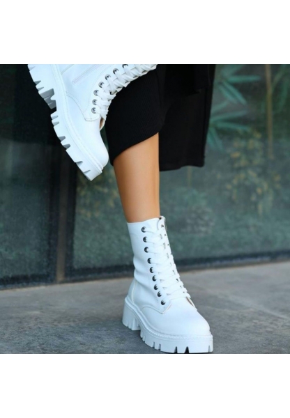 Flona Beyaz Cilt Bağcıklı Bot