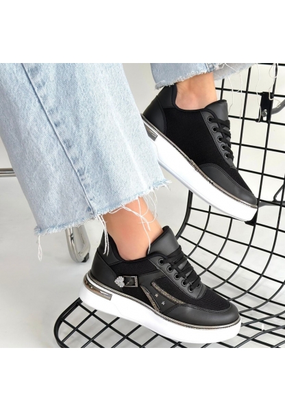 Junda Siyah Cilt Bağcıklı Spor Ayakkabı