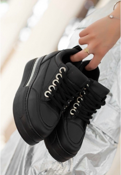 Lulu Siyah Cilt Bağcıklı Spor Ayakkabı