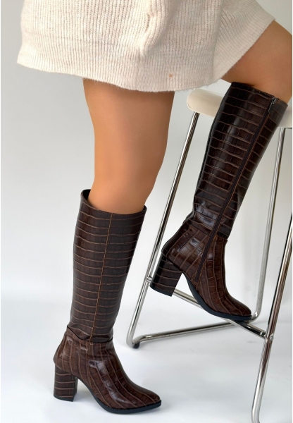 Morena Acı Kahve Desenli Rugan Topuklu Çizme