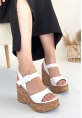 Riboy Beyaz Cilt Dolgu Topuk Sandalet