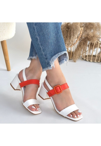 Year Beyaz Cilt Turuncu Detaylı Beyaz Topuklu Ayakkabı