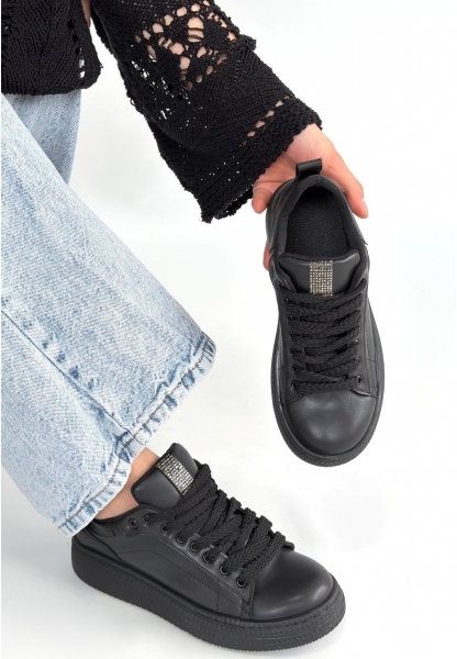 Yier Siyah Cilt Bağcıklı Spor Ayakkabı