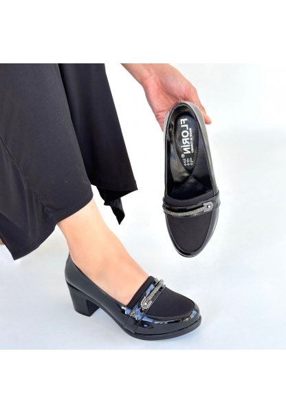 Yoer Siyah Rugan Dolgu Topuk Ayakkabı